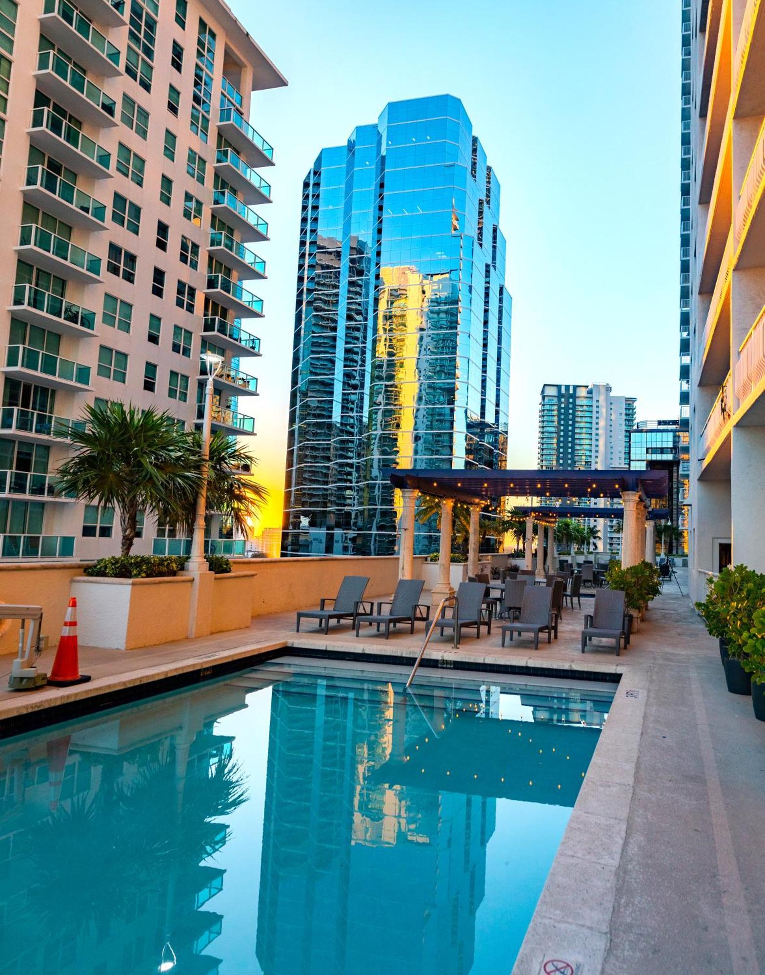 Studios In Brickell With Pool, Gym, Free Parking And Game Room Miami Kültér fotó